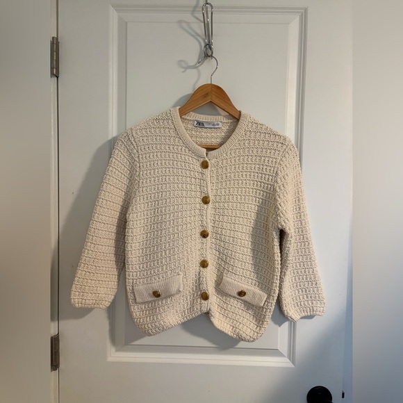 ZARA Ecru Knit Cardigan Crewneck Sweater 3/4 Sleeve Size Small - Picture 2 of 7